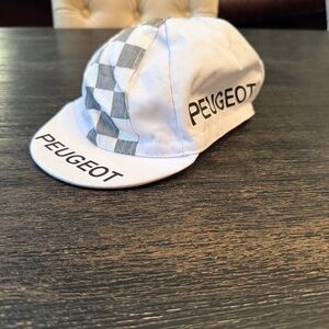 Men's Peugeot White Cycling Cap.